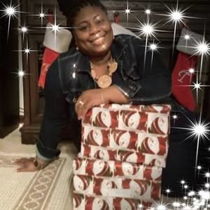 Meet your Posher, Tiera